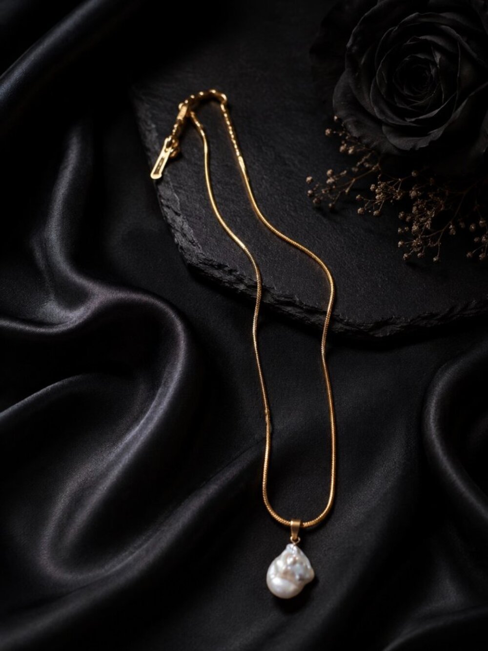 NEW OSHENA Baroque Pearl Pendant Necklace